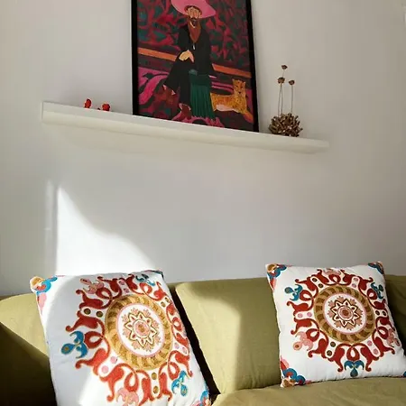 Apartment Walk Into Dream Of Acropolis 3